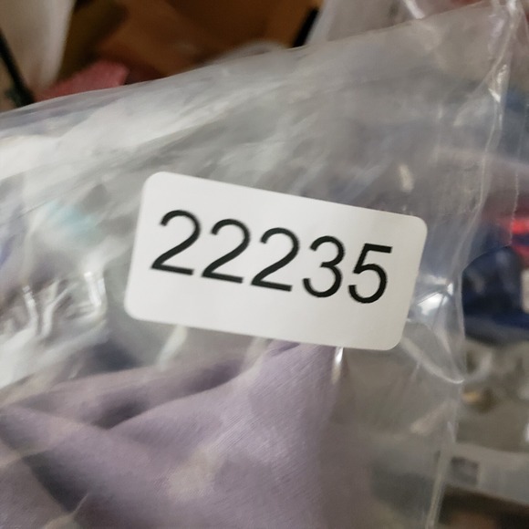 St Croix Sweater Mens Large Purple Sweatshirt Preppy Wool V Neck Adult 90s A1* - Picture 11 of 11